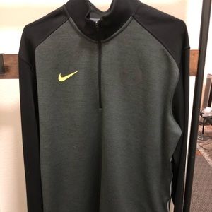 Nike Men M UofO Ducks Quarter Zip Gray Sweatshirt